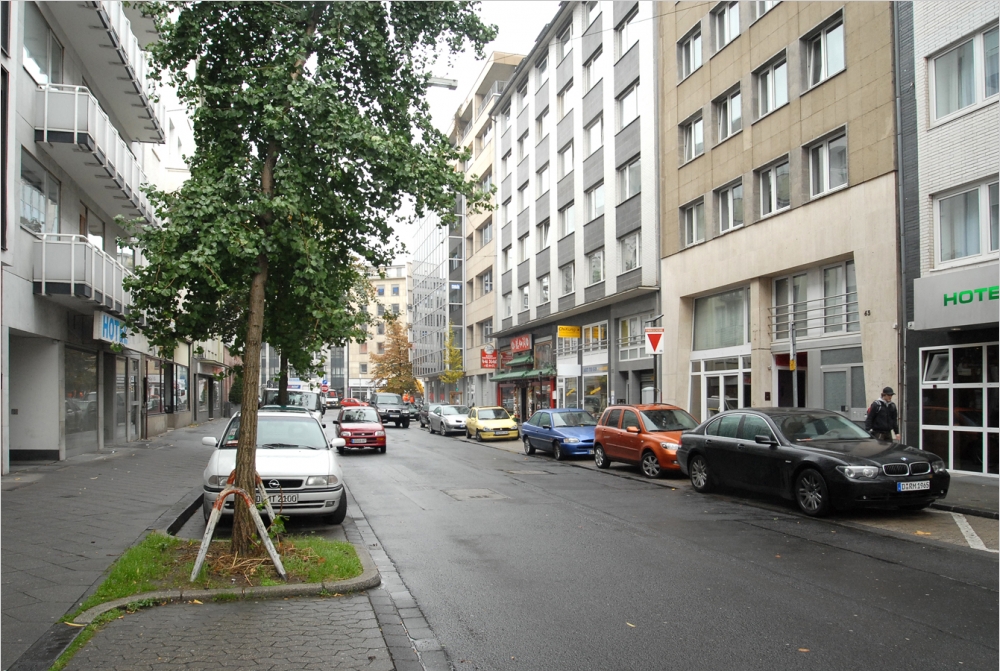 Strasse